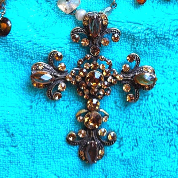 Cross Necklace & Earring Set - Picture 2 of 2